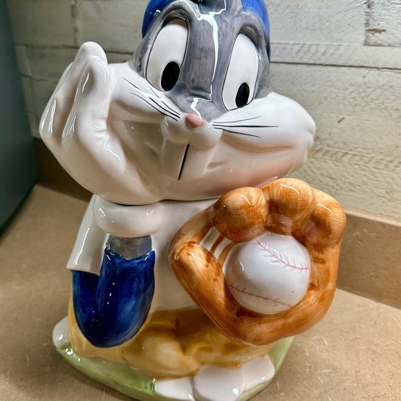 VINTAGE, 1993, WARNER BROTHERS, LOONEY TUNES, BUGS BUNNY, BASEBALL, COOKIE JAR. - Picture 1 of 15